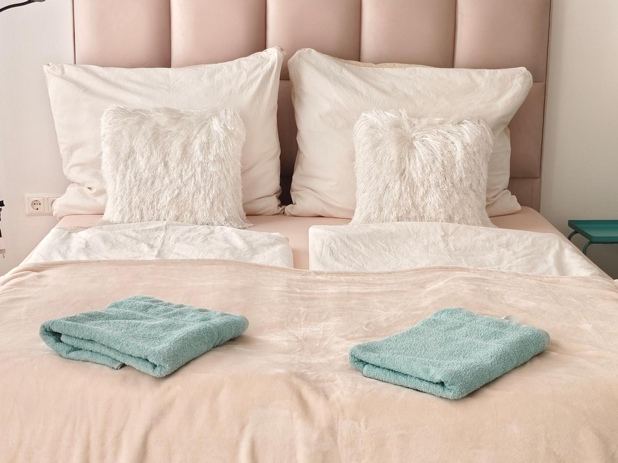 The Mint Apartment - Schoenbrunn Palace Wina Bagian luar foto