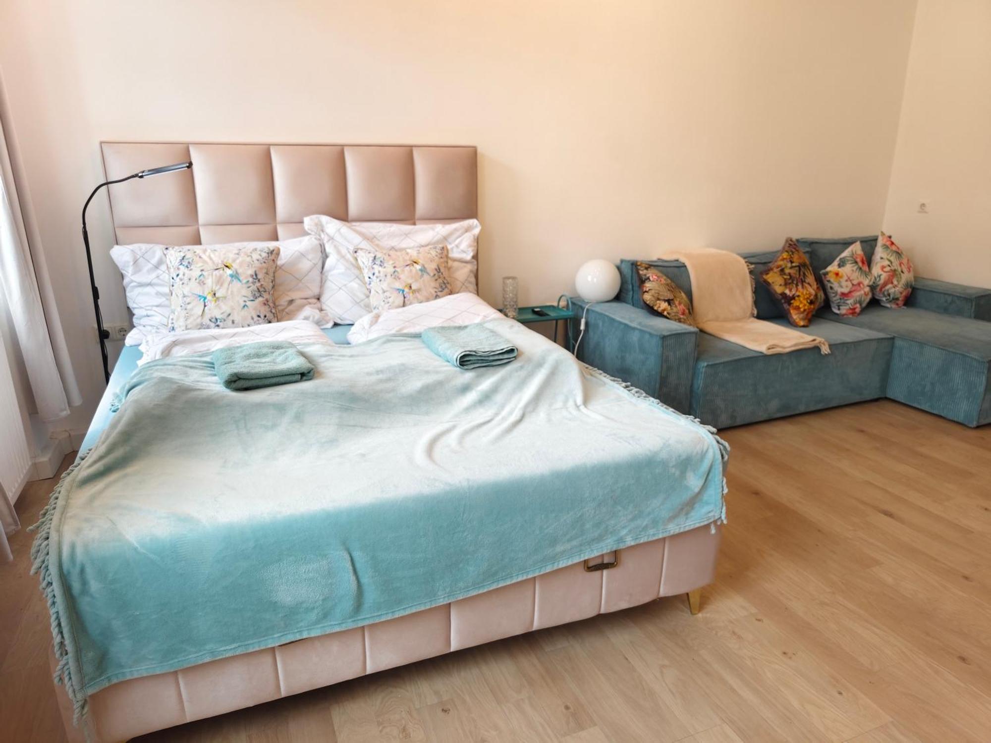 The Mint Apartment - Schoenbrunn Palace Wina Bagian luar foto